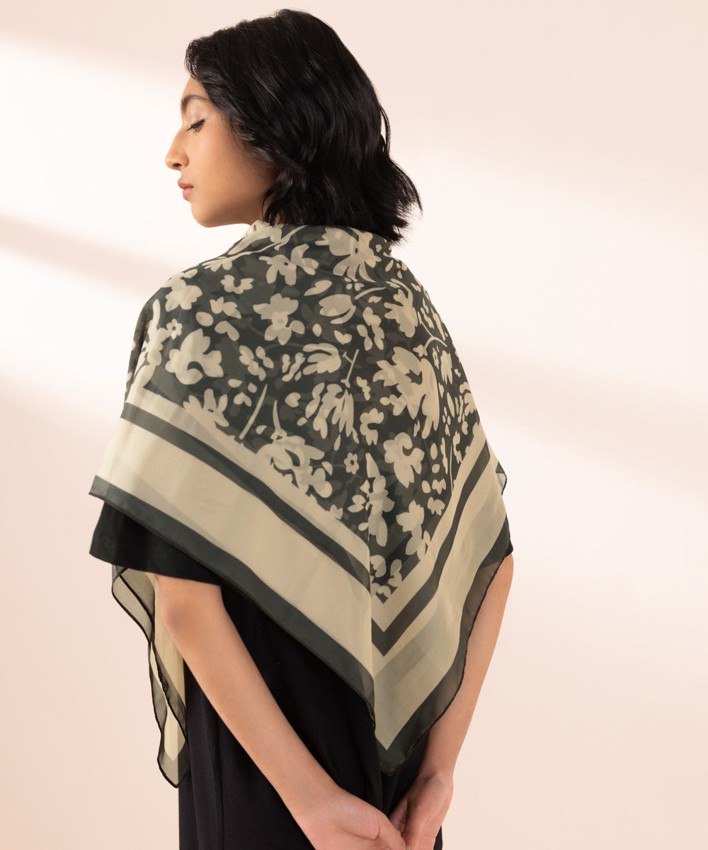 Women's Polyester Lightweight Printed Beige & Black West Scarf