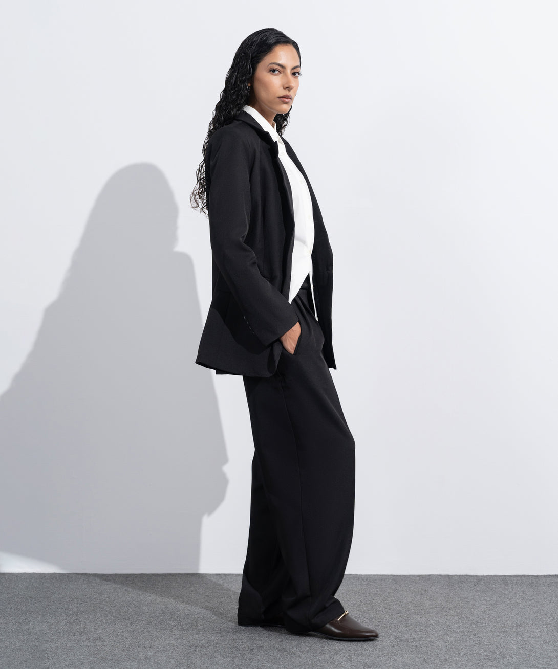 Women's Western Wear Black Loose-Fit Tailored Blazer