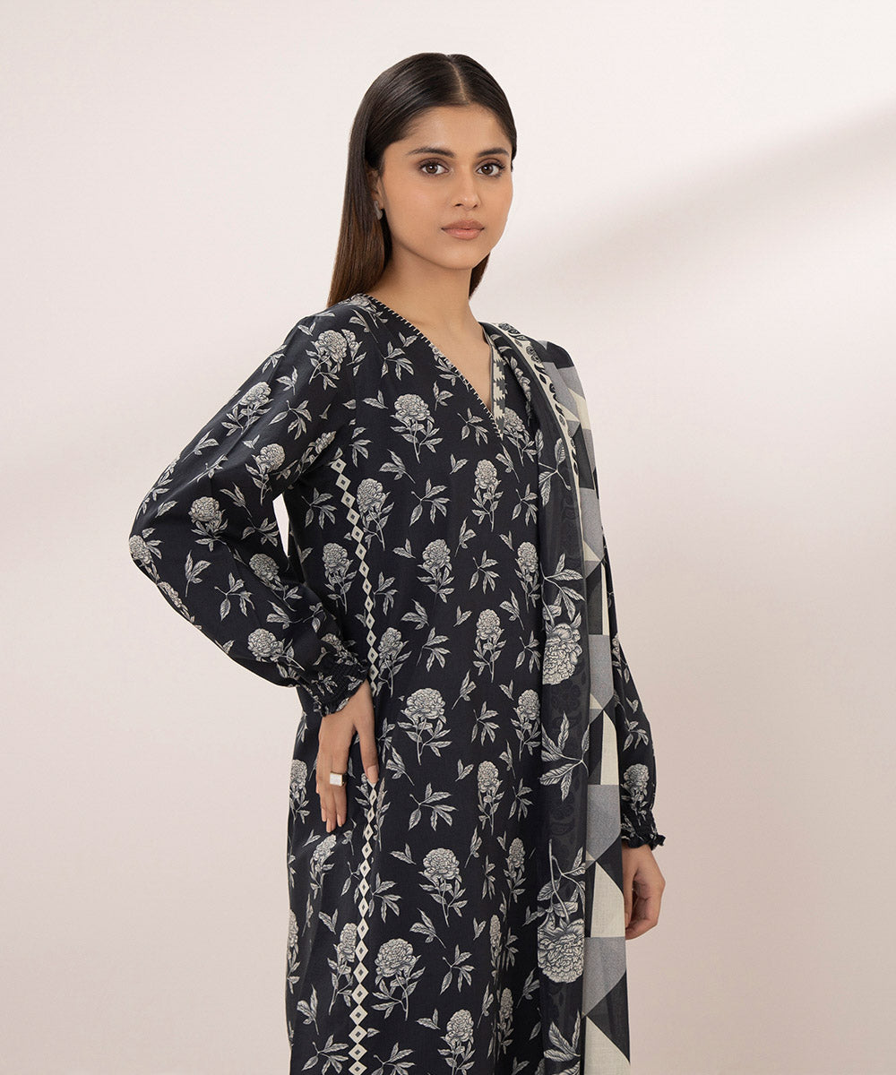 Women's Unstitched Lawn Printed Black 2 Piece Suit