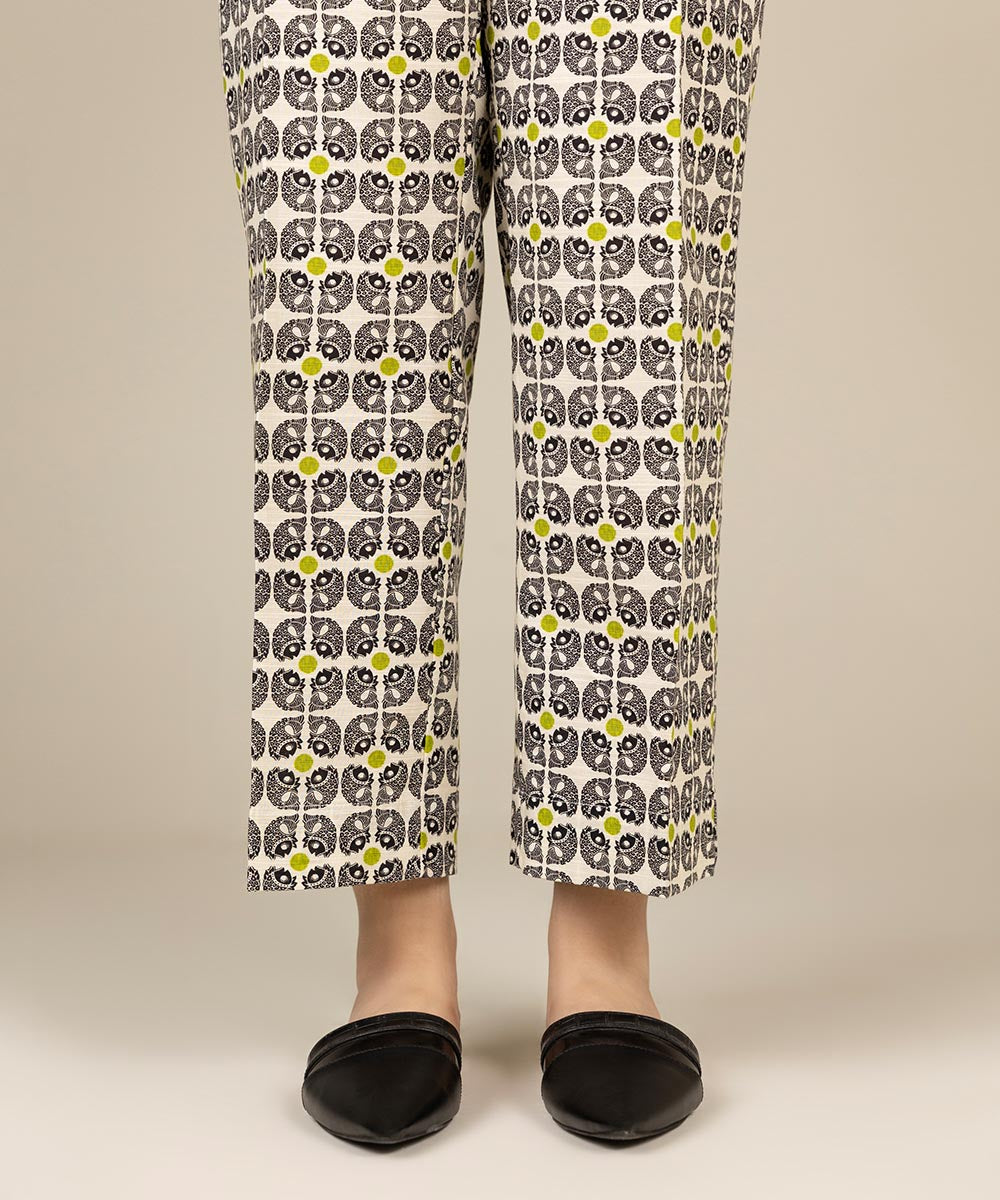 Women's Pret Khaddar Printed Multi Straight Pants