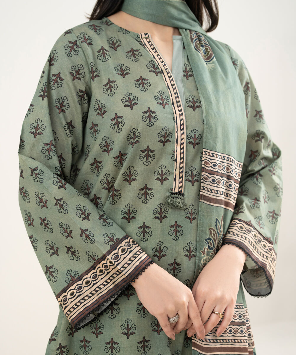 Women's RTW Lawn Printed Green 3 Piece Suit