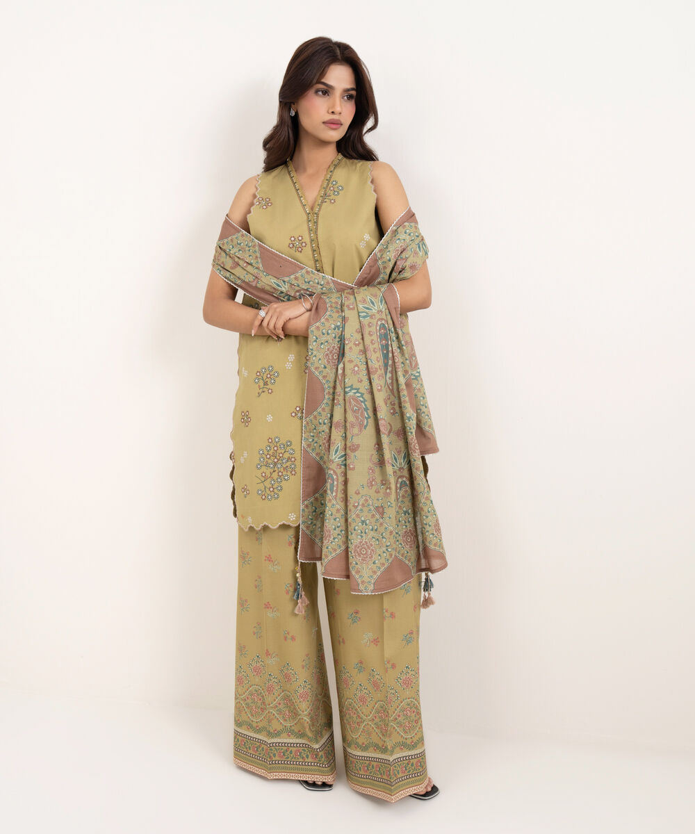 Women's Unstitched Textured Lawn Green Embroidered 3 Piece Suit