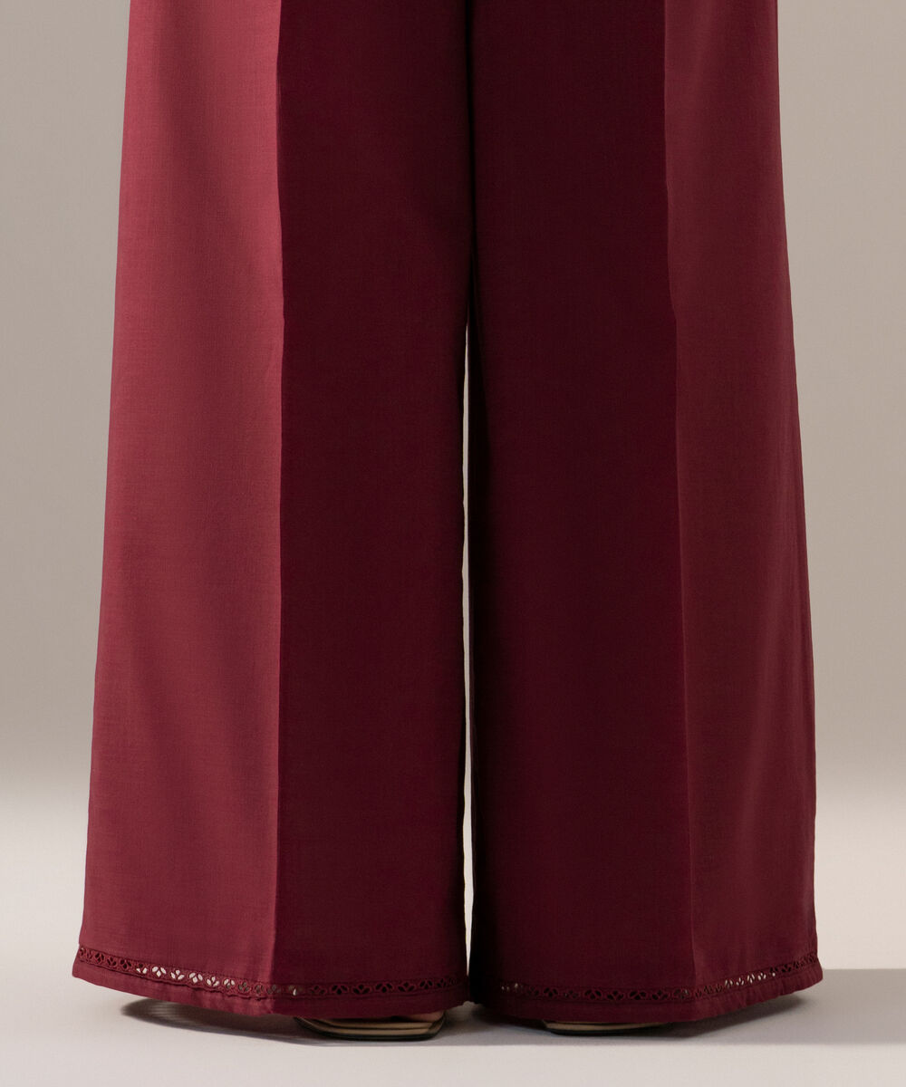 Women's RTW Cross Hatch Solid Maroon Flared Pants
