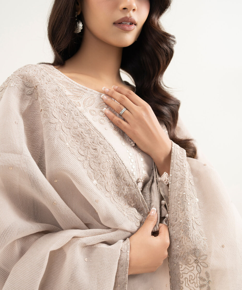 Women's Unstitched Lawn Embroidered Light Tea Pink 3 Piece Suit