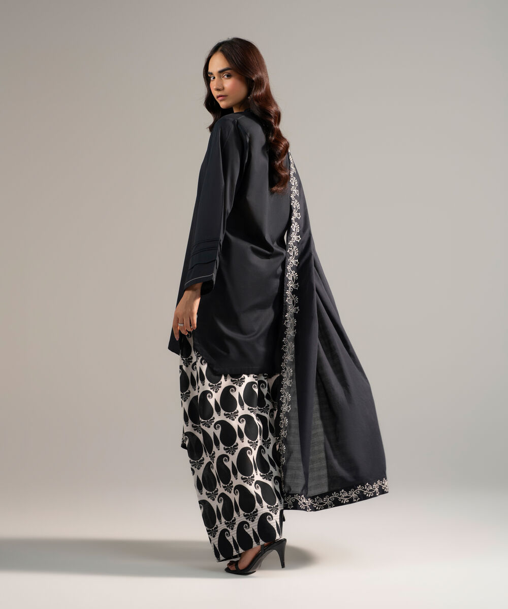 Women's RTW Crosshatch Solid Black 3 Piece Suit