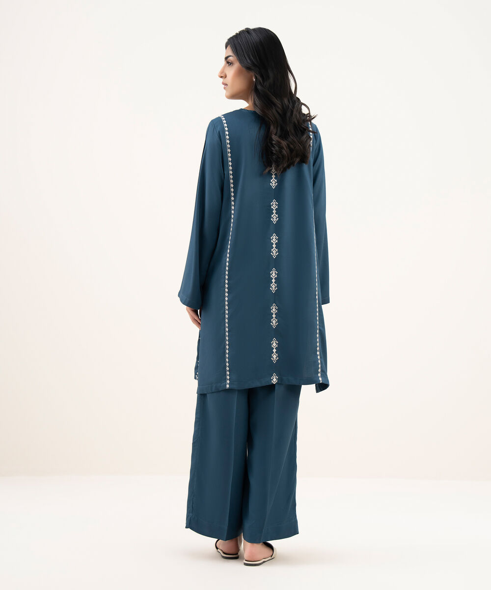 Women's RTW Bedford Embroidered Blue Straight Shirt