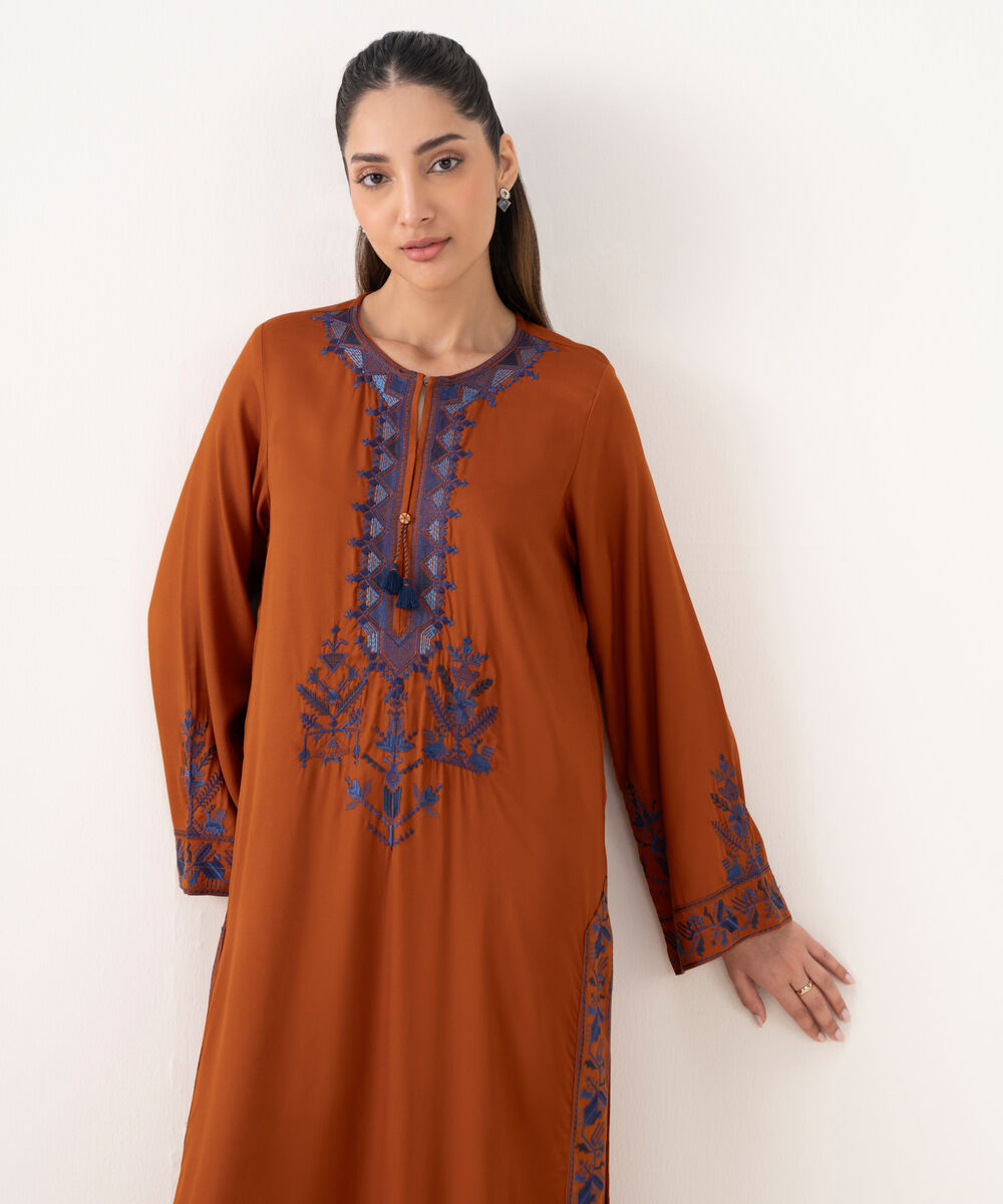 Women's RTW Bedford  Embroidered Rust A-Line Shirt