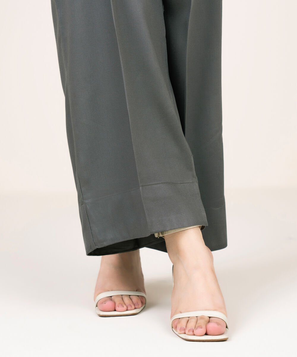 Women's RTW Bedford Solid Grey Culottes