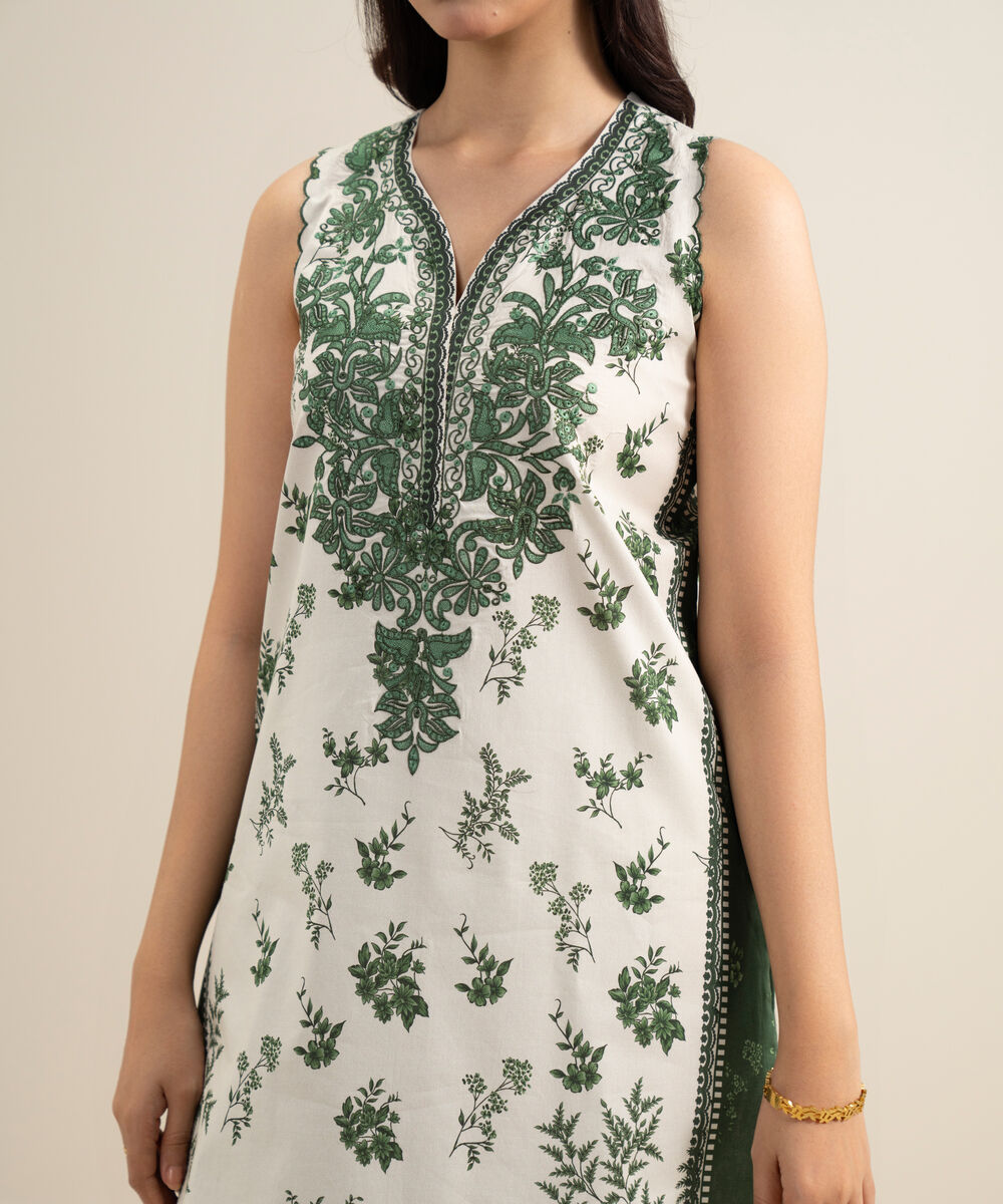 Women's Unstitched Lawn Embroidered Green and Off White  3 Piece Suit