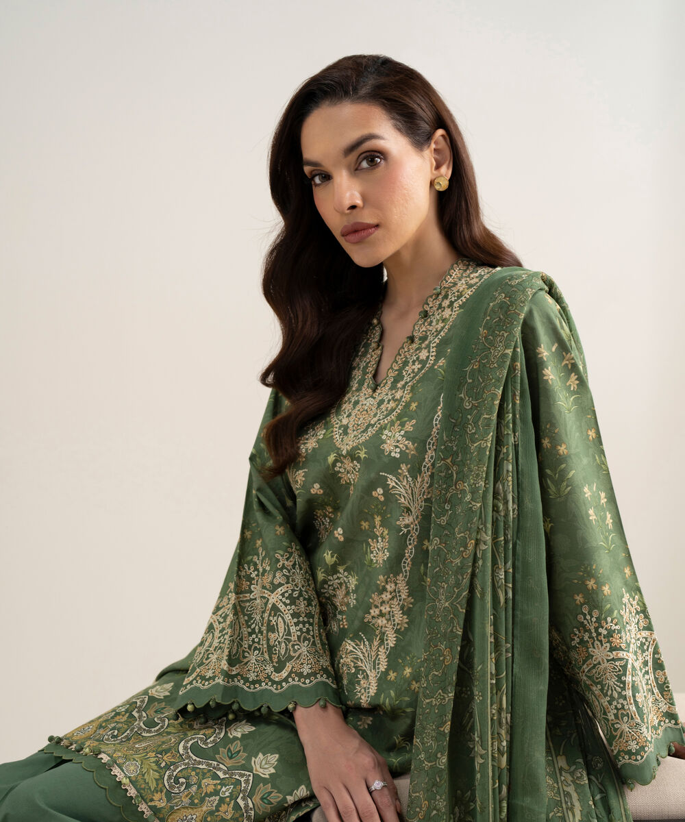 Women's Unstitched Lawn Embroidered Green 3 Piece Suit