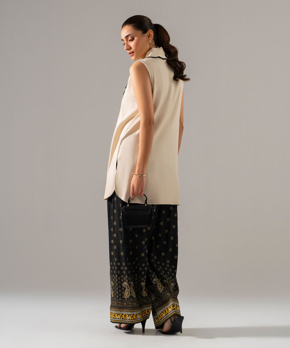Women's RTW Bedford Solid Off White Straight Shirt