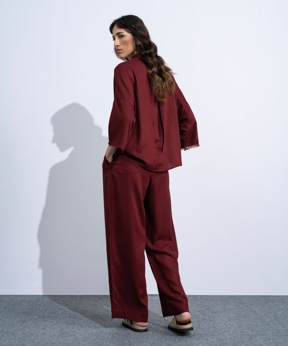 Women's Red Linen Blend V-Neck Top