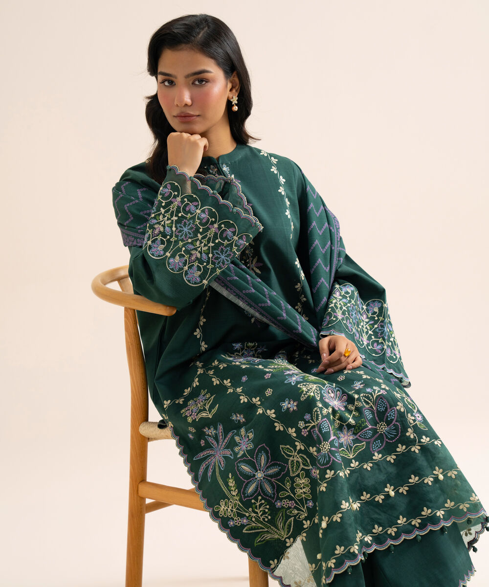 Women's Unstitched Light Khaddar Embroidered Green 3 Piece Suit