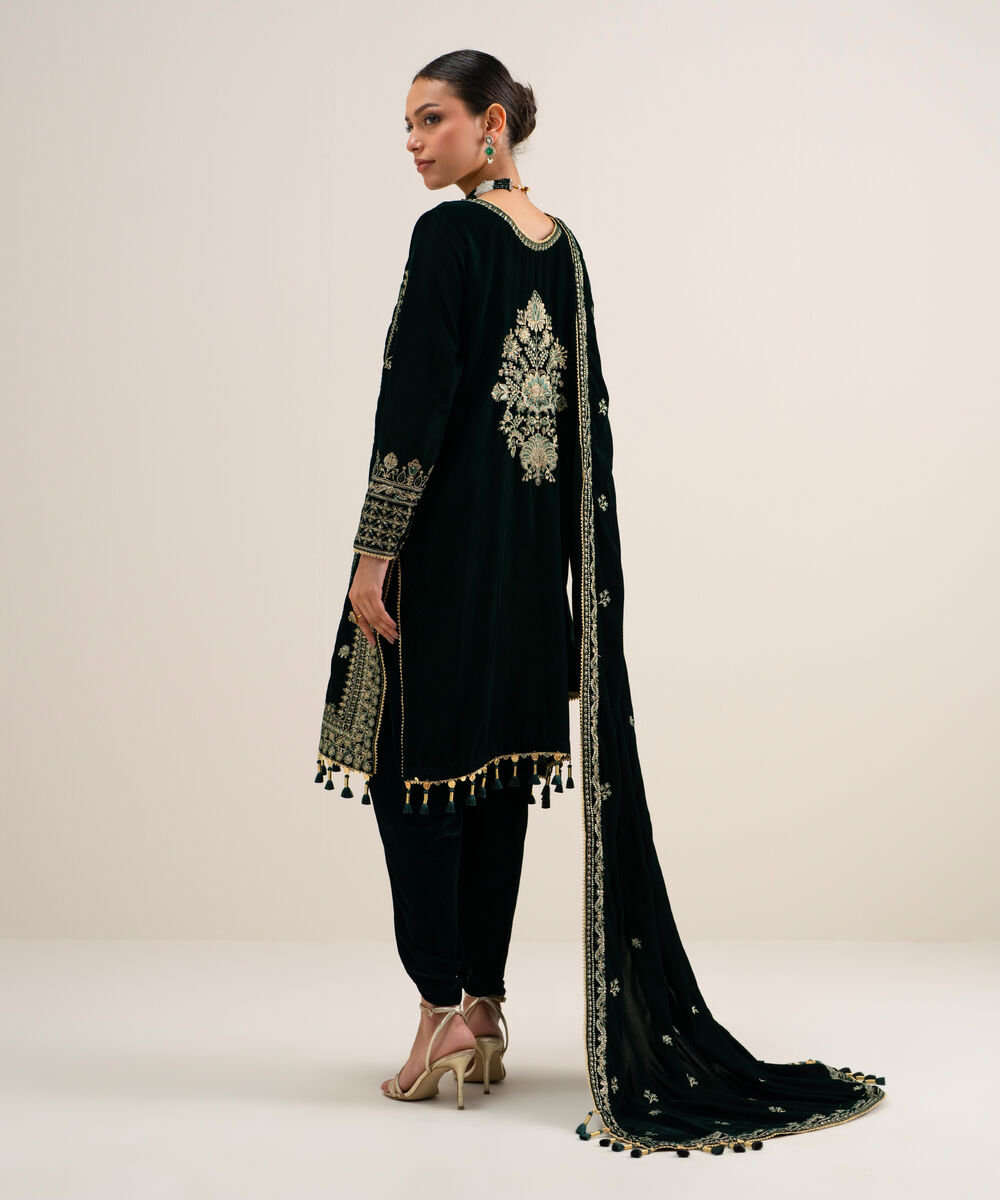 Women's Unstitched Embroidered Velvet Dark Green 3 Piece Suit