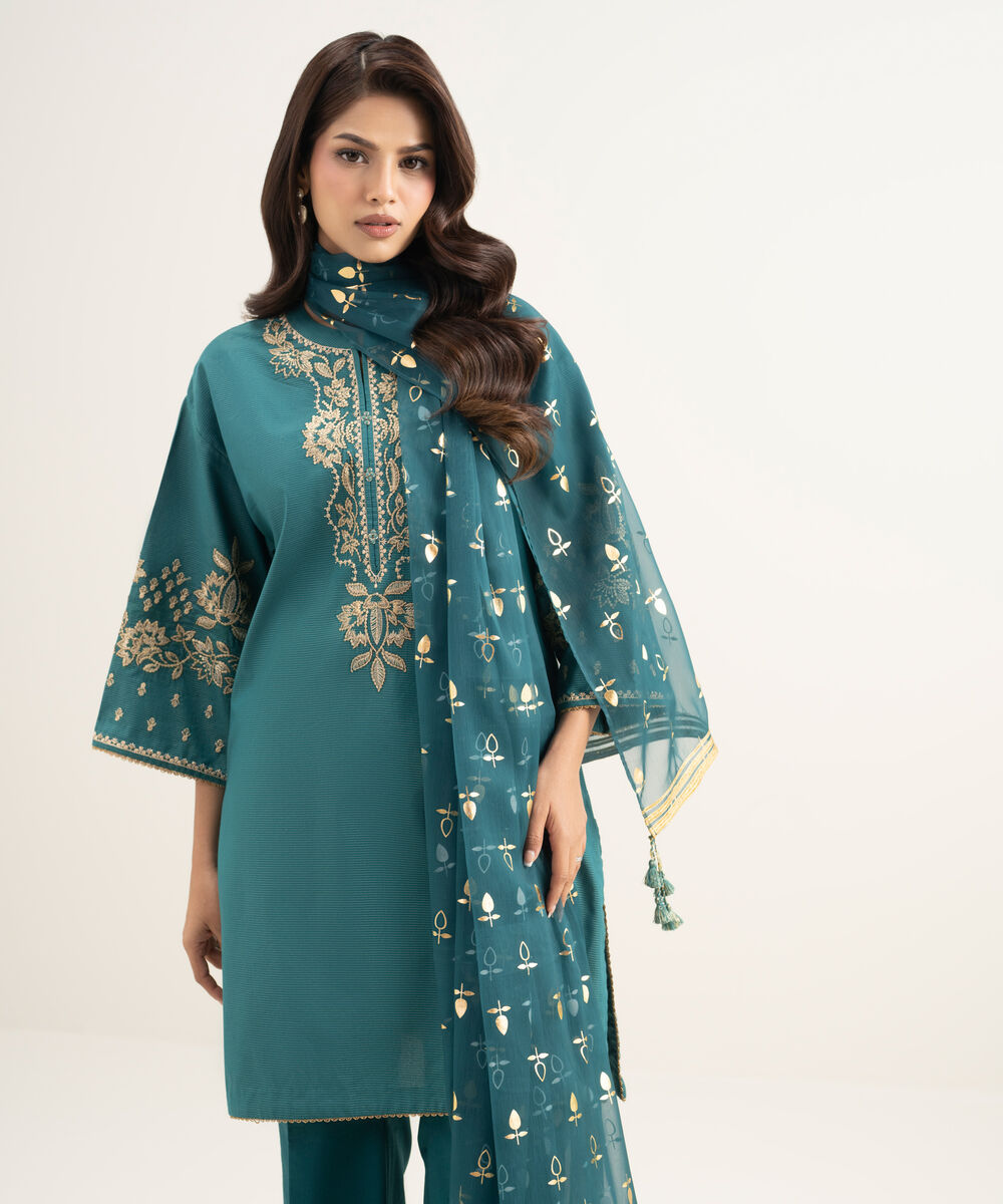 Women's Unstitched Zari Lawn Embroidered Green 3 Piece Suit