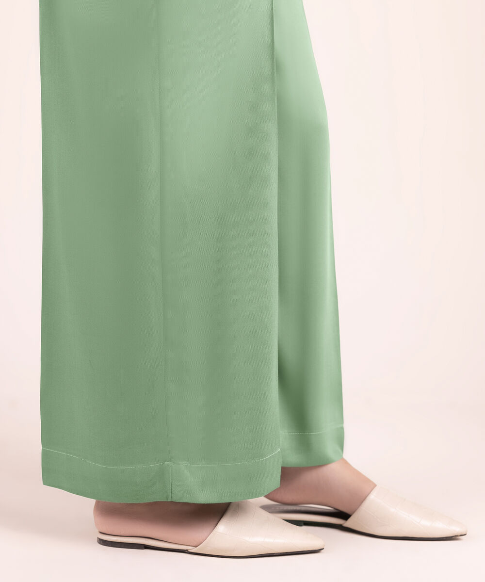 Women's RTW Linen Viscose Solid Green Culottes