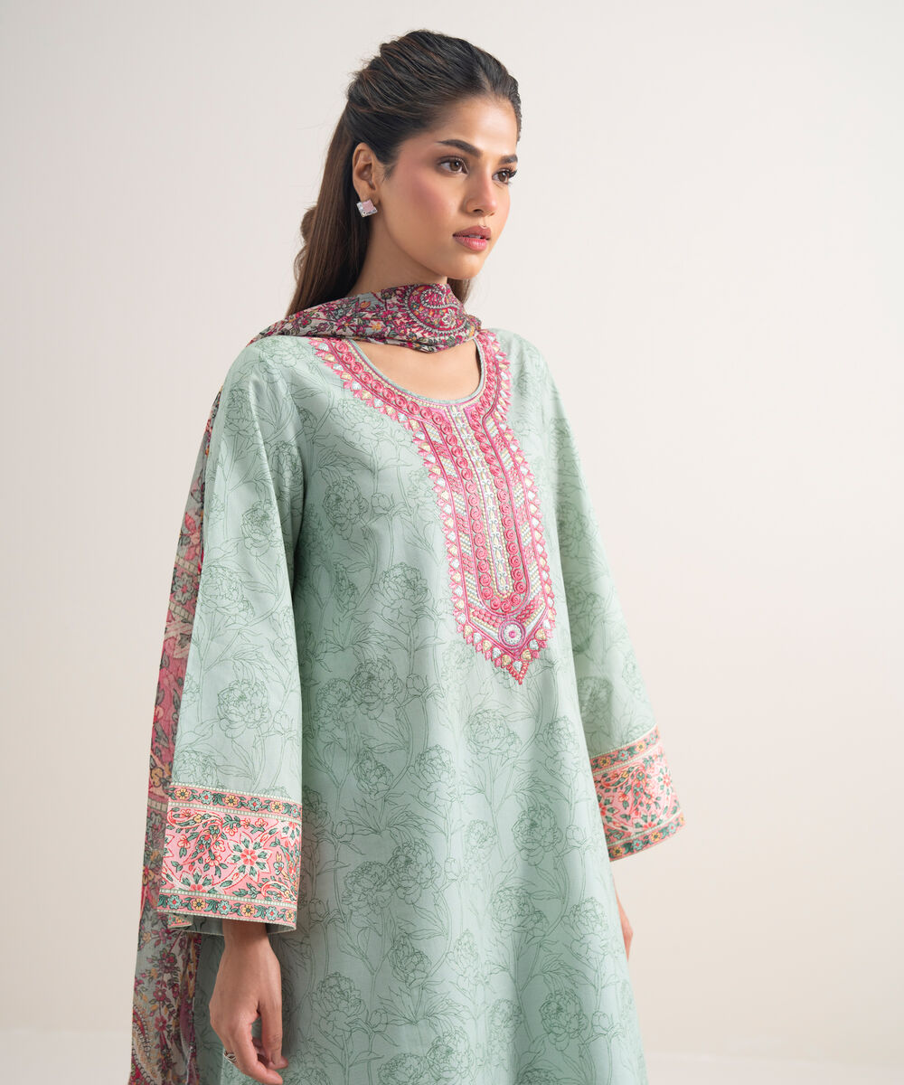 Women's Unstitched Lawn Embroidered Green 2 Piece Suit