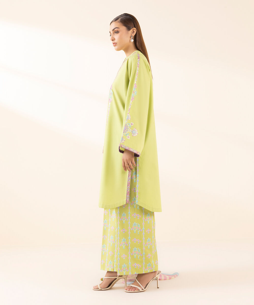 Women's Unstitched Lawn Embroidered Green 3 Piece Suit