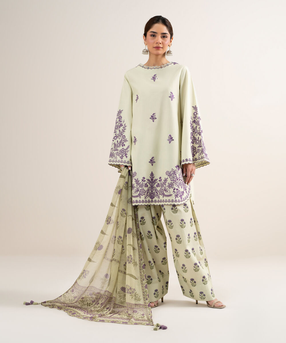 Women's Unstitched Textured Lawn Embroidered Off White 3 Piece Suit
