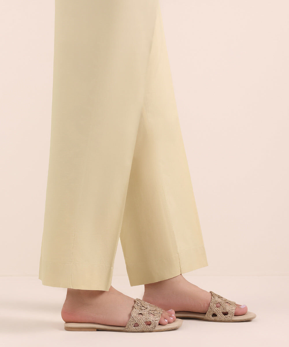 Woman - Beige Solid Cambric Straight Pants