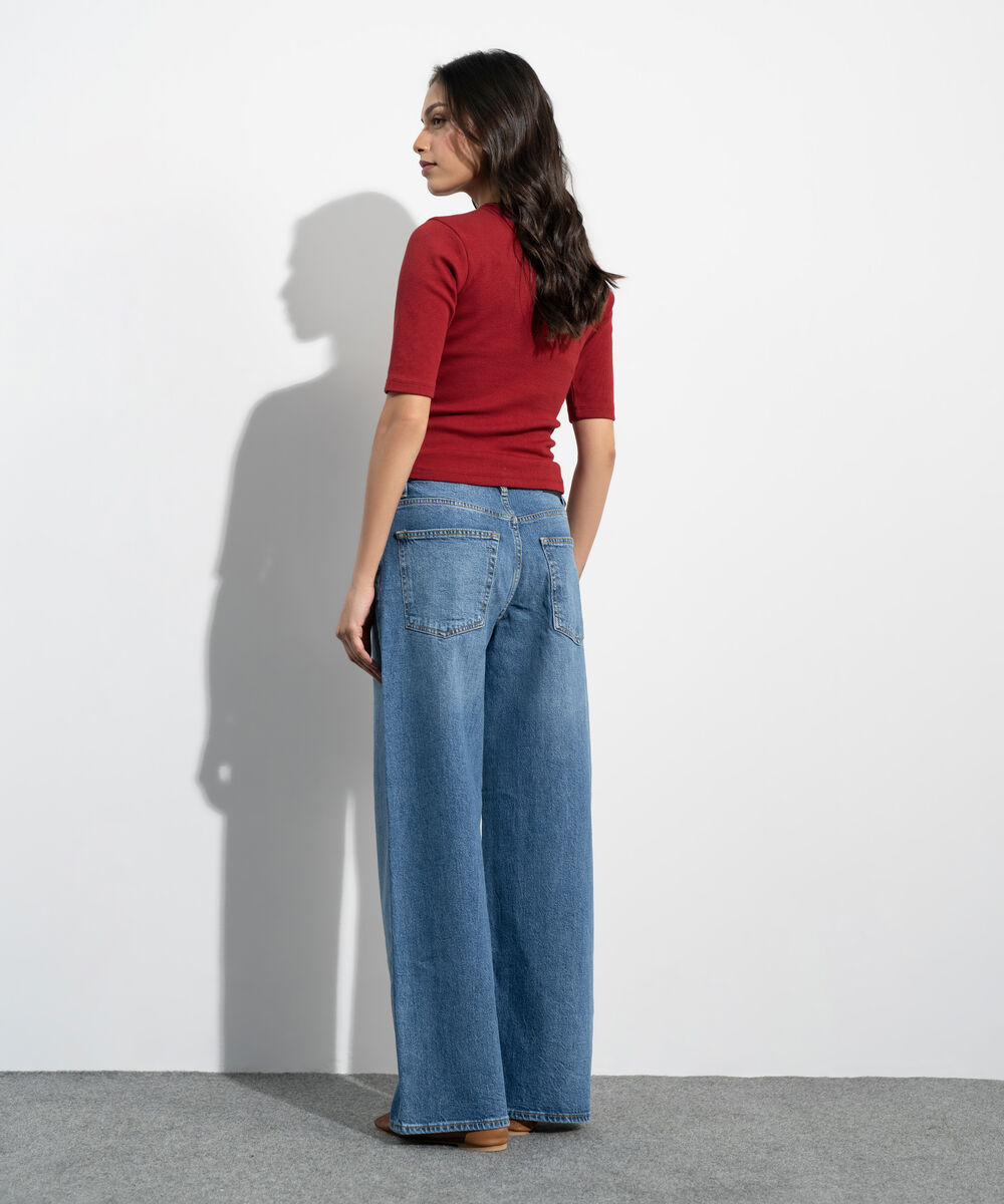 Women's Western Red Slim-Fit Ribbed Top