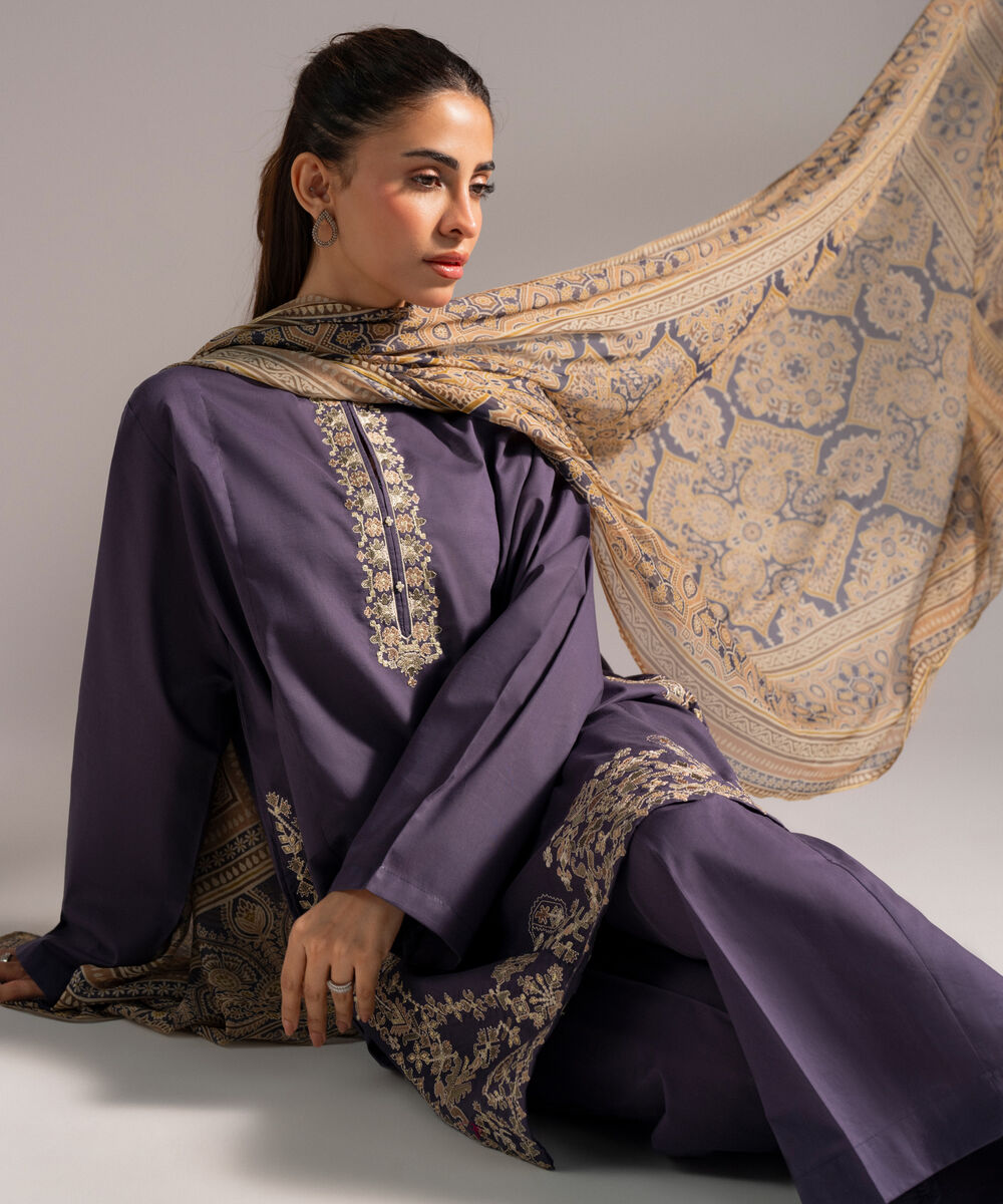 Women's RTW Slub Lawn Embroidered Dark Grey 3 Piece Suit