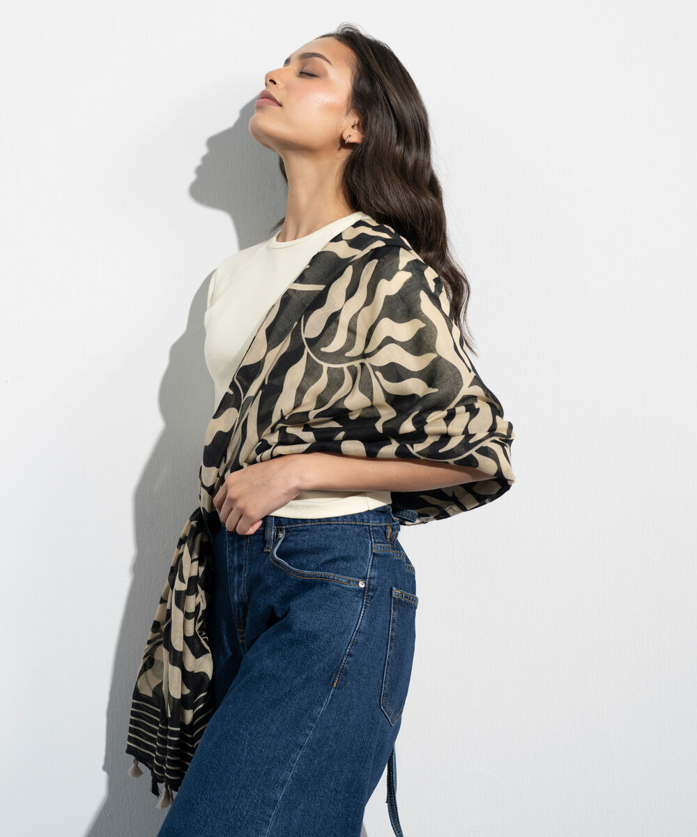 Women's Western Black Printed Rectangular Scarf