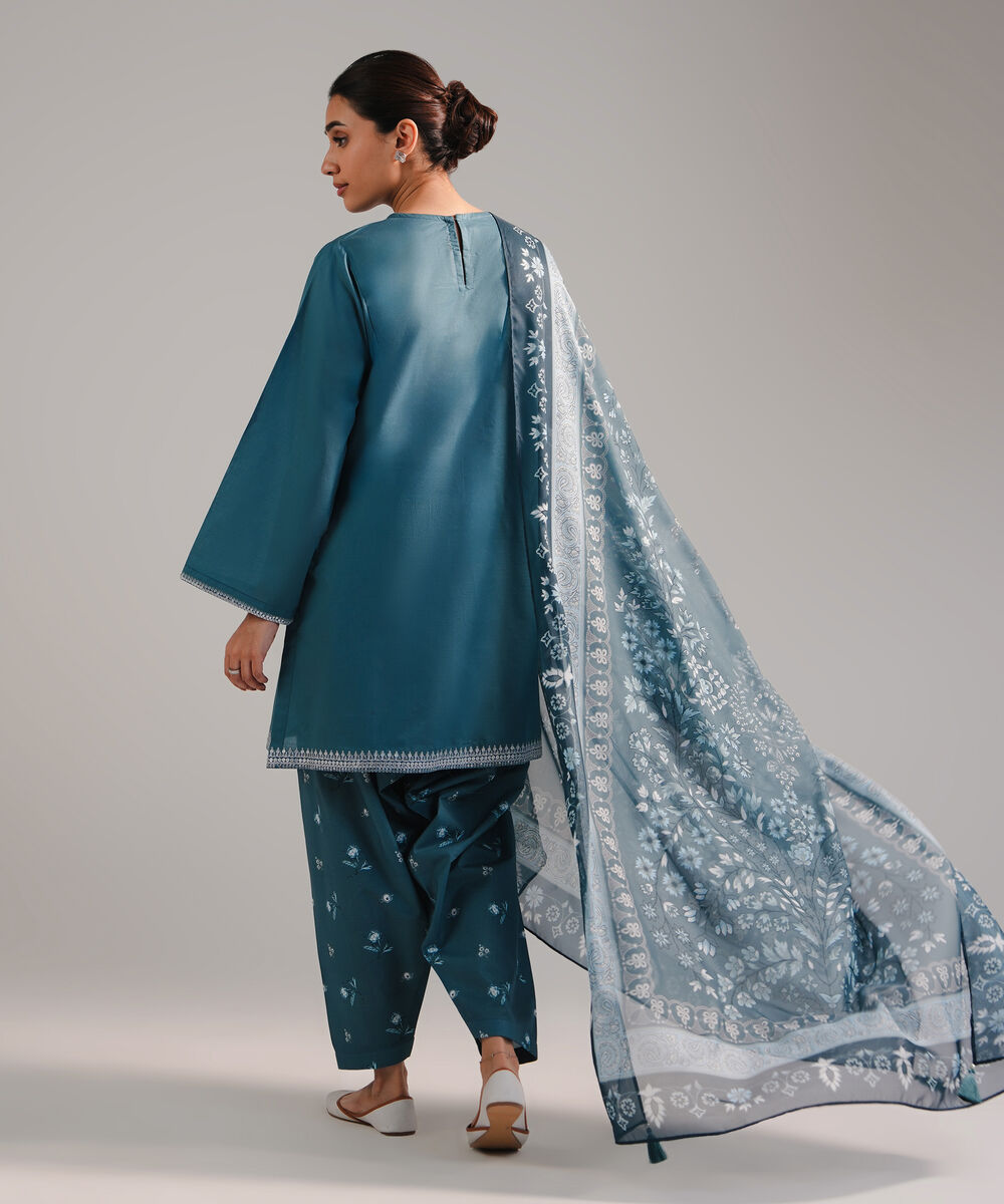 Women's RTW Slub Lawn Embroidered Teal 3 Piece Suit