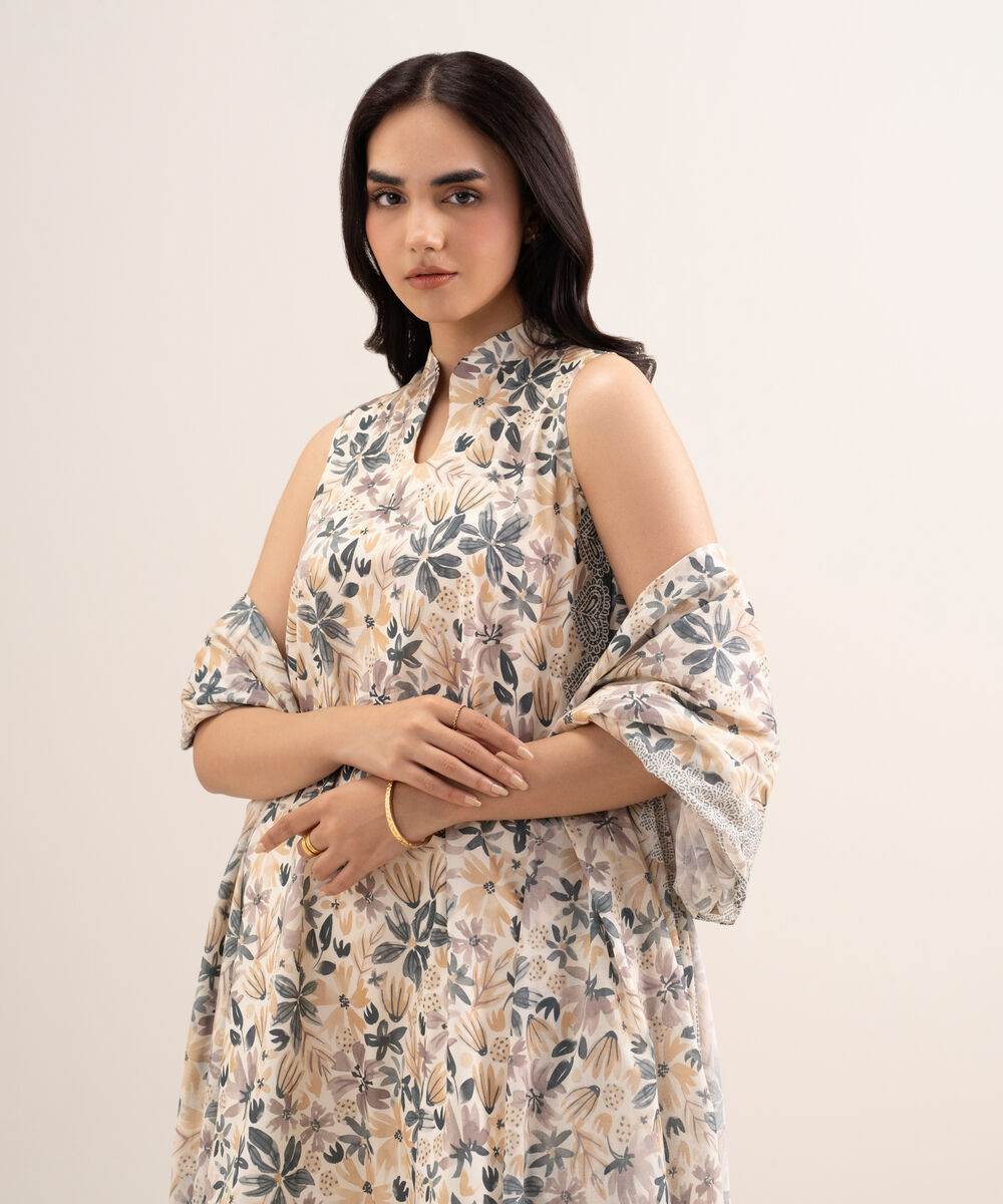 Women's Unstitched Lawn Printed Multi 3 Piece Suit