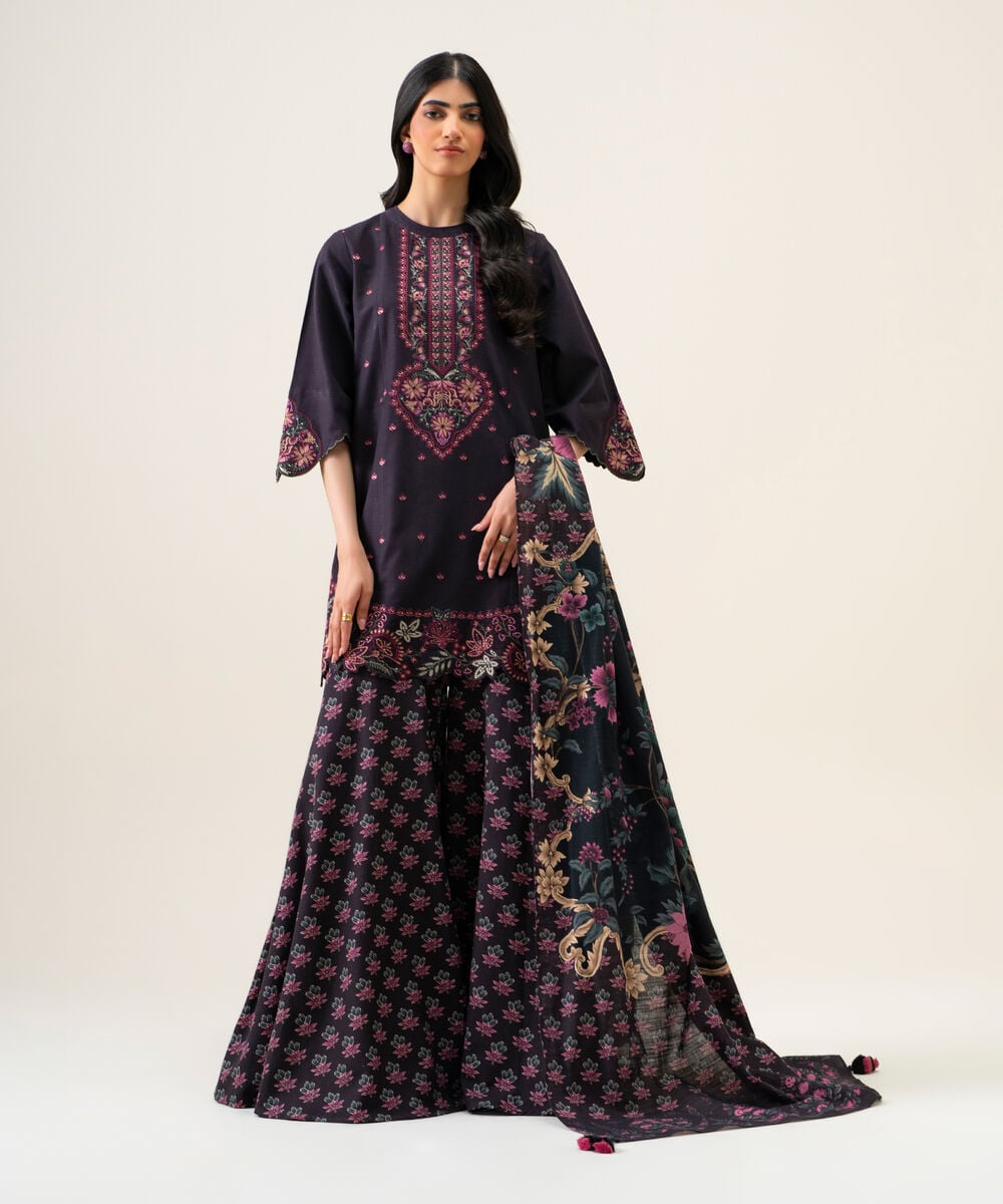 Womens Unstitched Light Khaddar Embroidered Black 3 Piece Suit