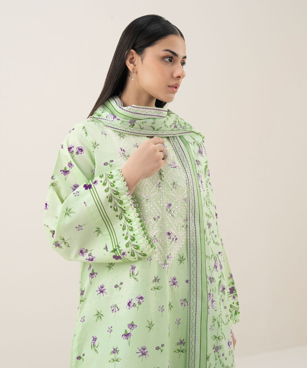 Women's Unstitched Lawn Embroidered Green 3 Piece Suit