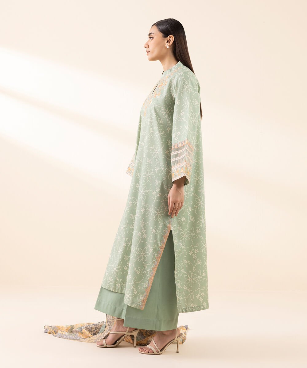 Women's Unstitched Lawn Embroidered Green 3 Piece Suit