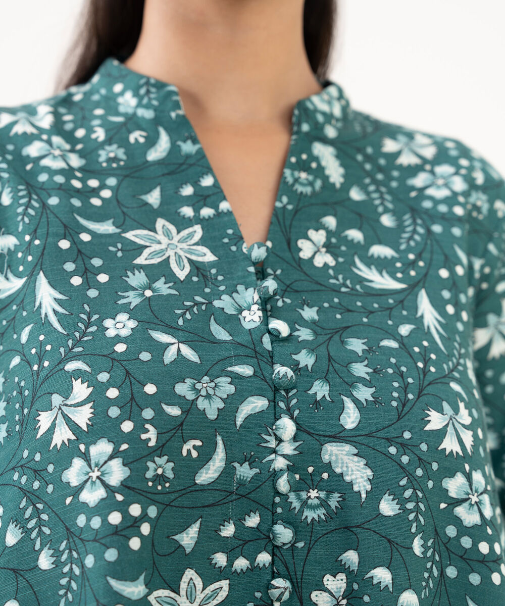 Women's Unstitched Khaddar Embroidered Green 3 Piece Suit