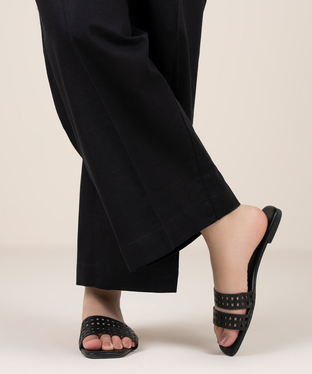 Women's RTW Khaddar Solid Black Culottes