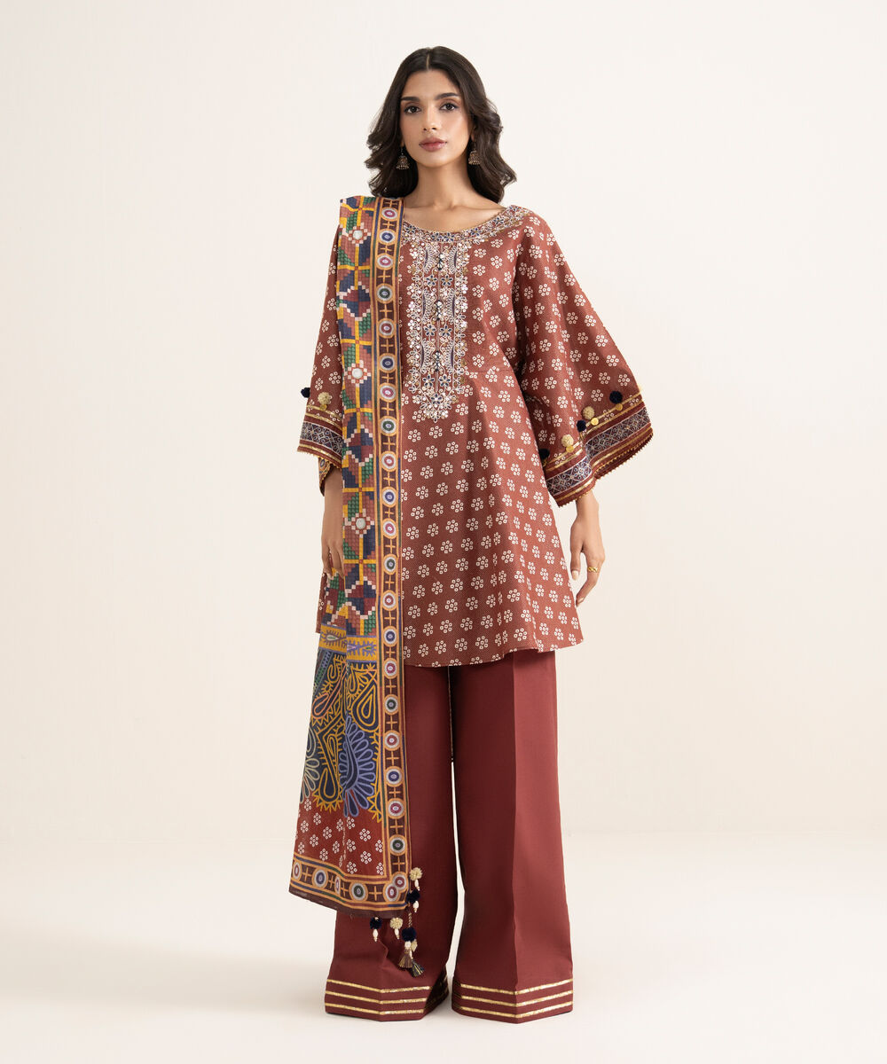 Women's Unstitched Zari Lawn Embroidered Red 3 Piece Suit