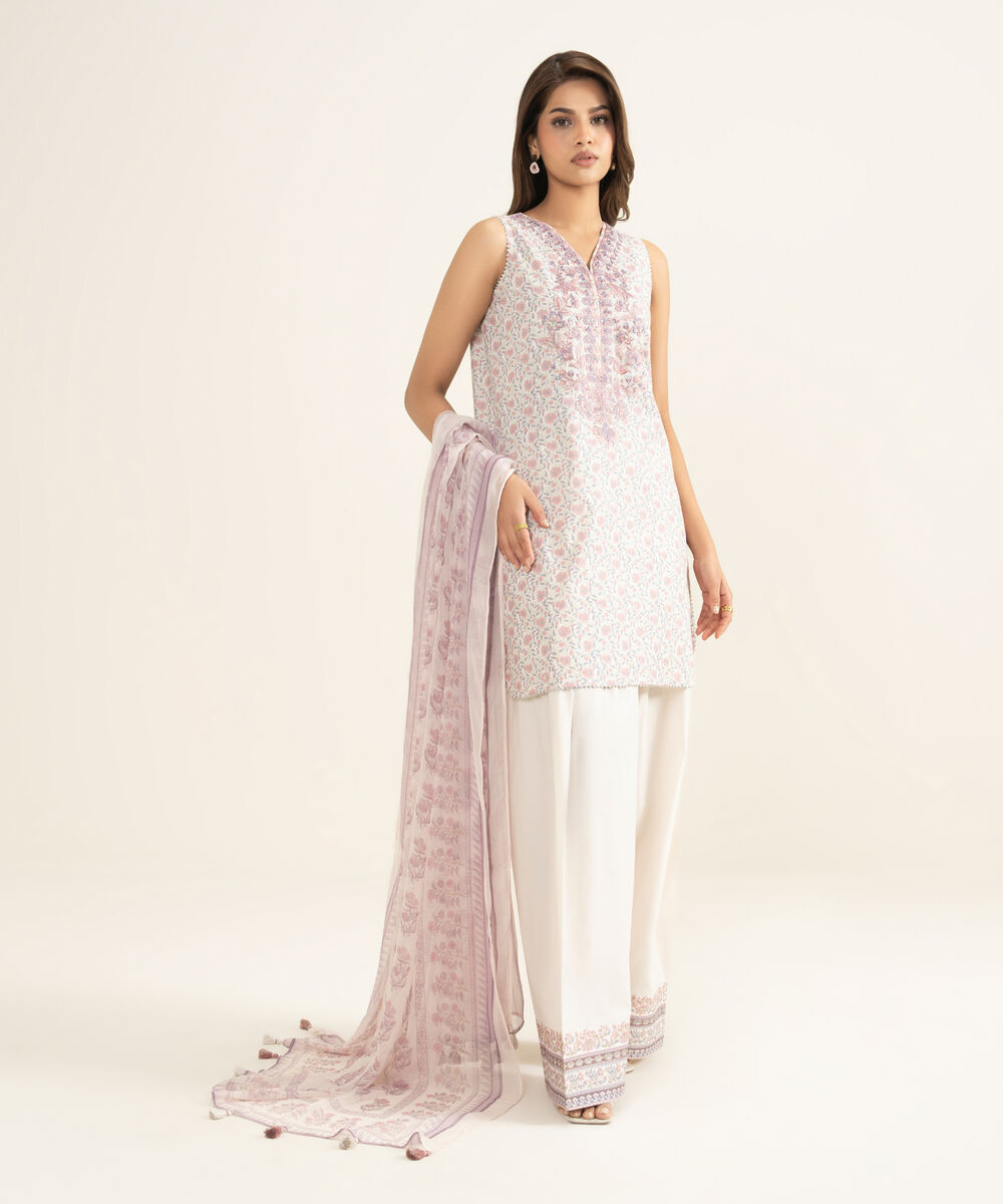 Women's Unstitched Lawn Embroidered Pink 3 Piece Suit