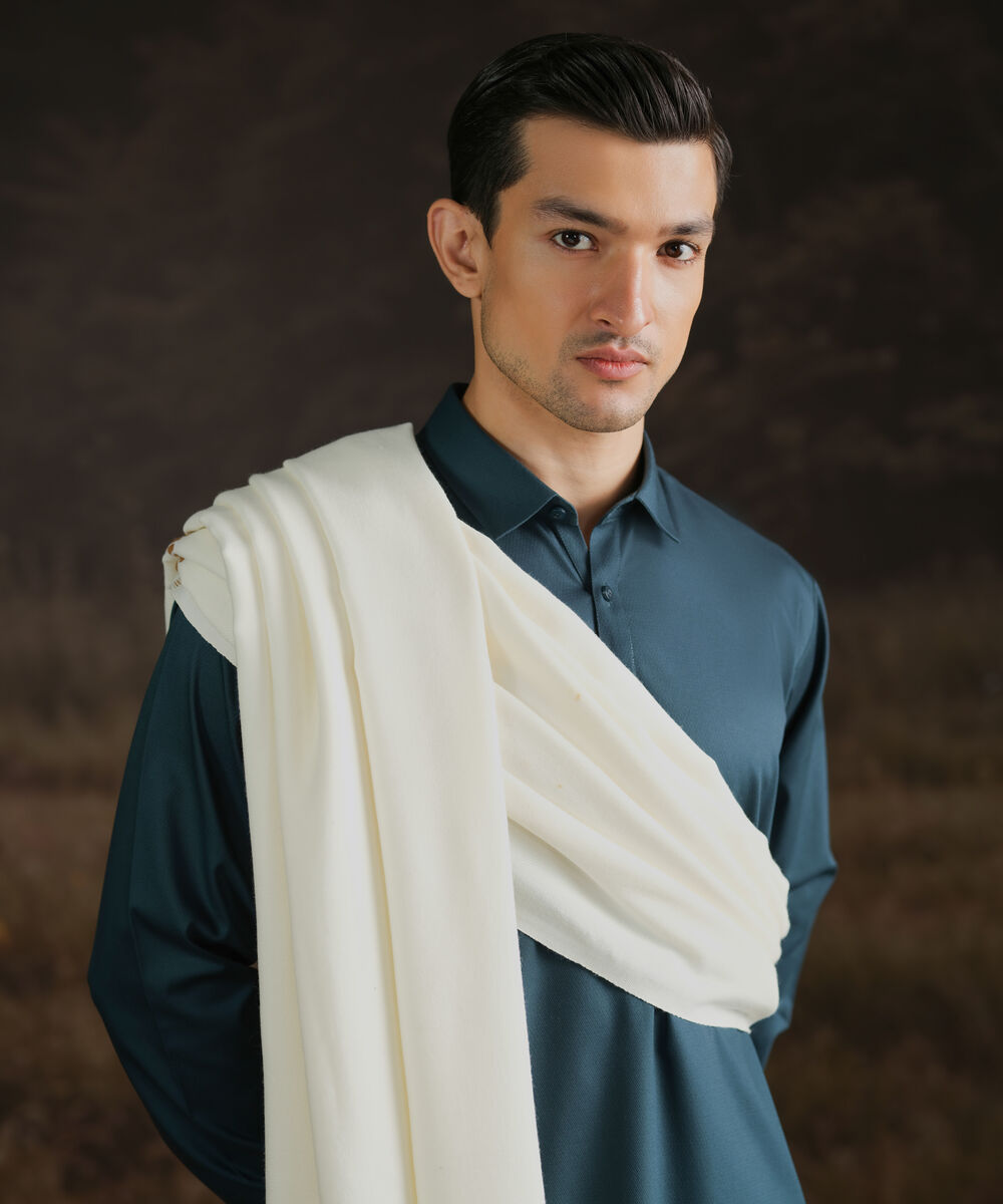 Men Wool Blended Off-White Shawl