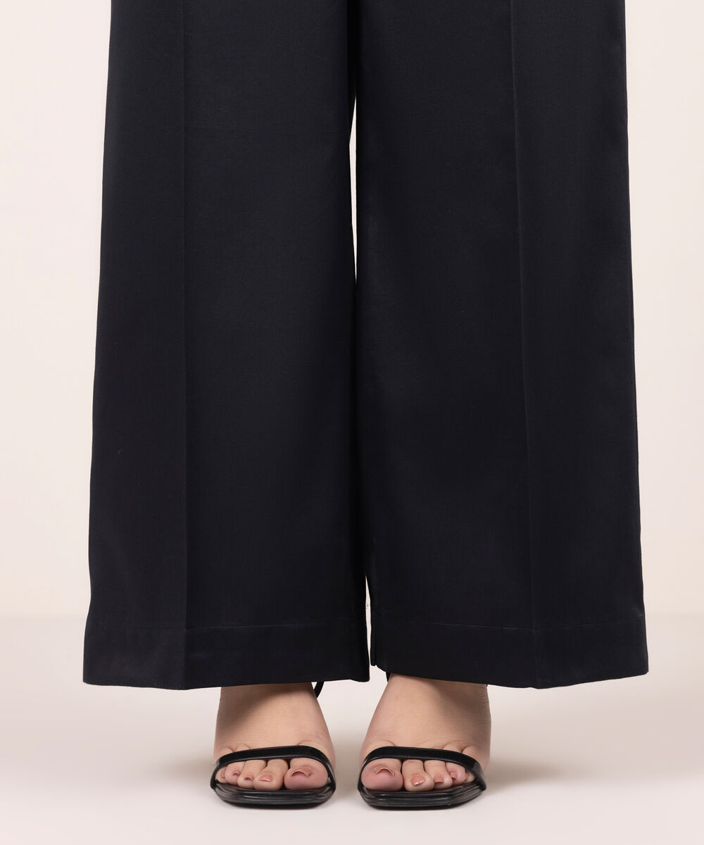 Women's RTW Cambric Solid Black Culottes