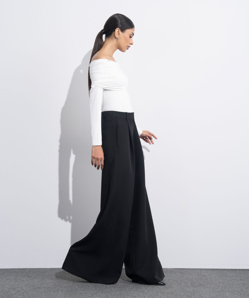 Women's Western Wear White Gathered Off-Shoulder Top