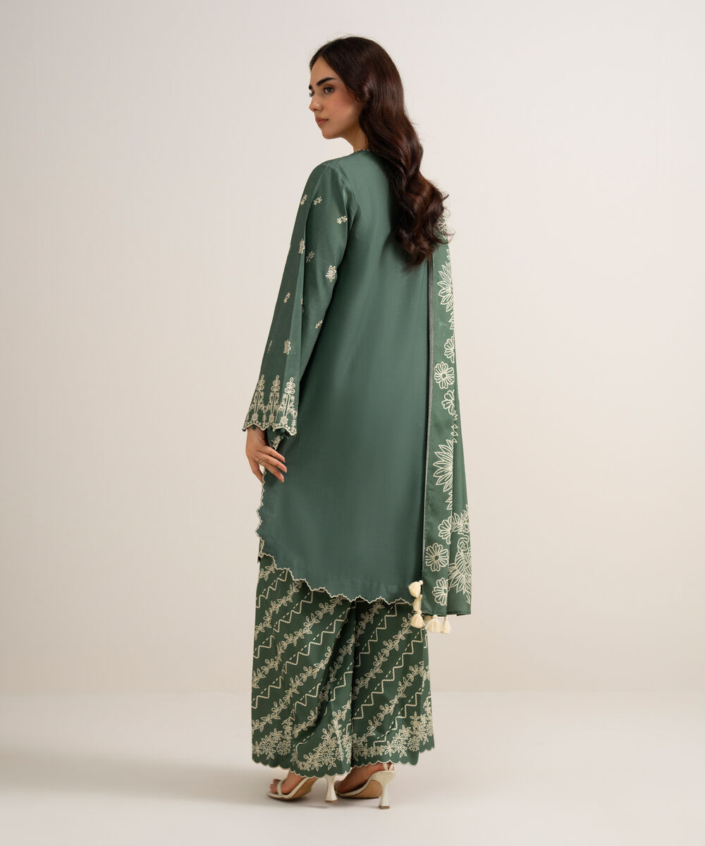 Women's Unstitched Embroidered Linen Green 3 Piece Suit