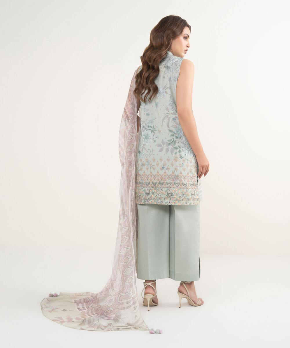 Women's Unstitched Lawn Embroidered Green 3 Piece Suit