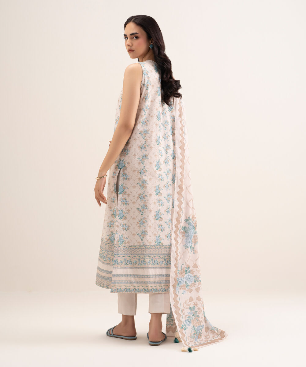 Women's Unstitched Lawn Printed Pink 3 Piece Suit