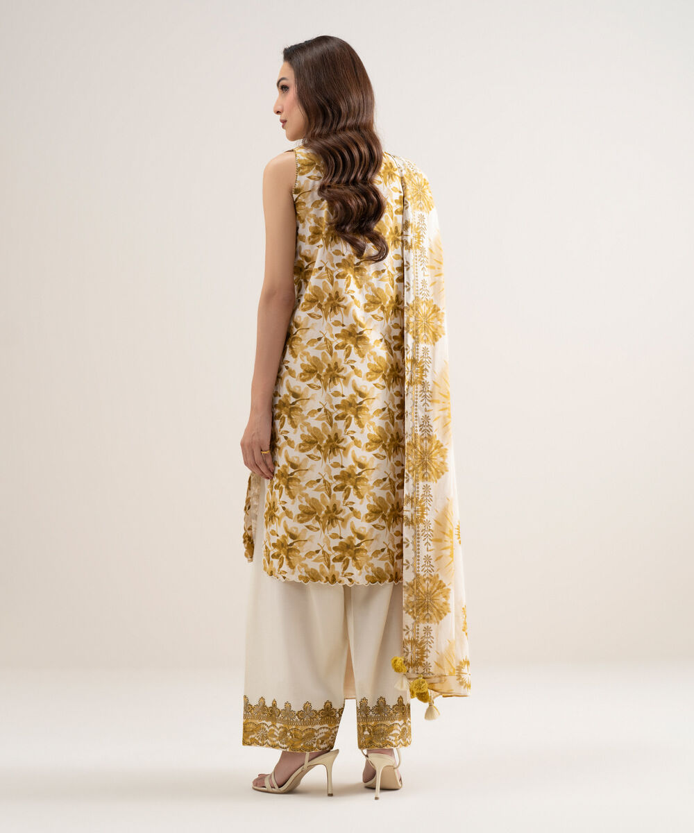 Women's Unstitched Lawn Embroidered Yellow and Off White 3 Piece Suit