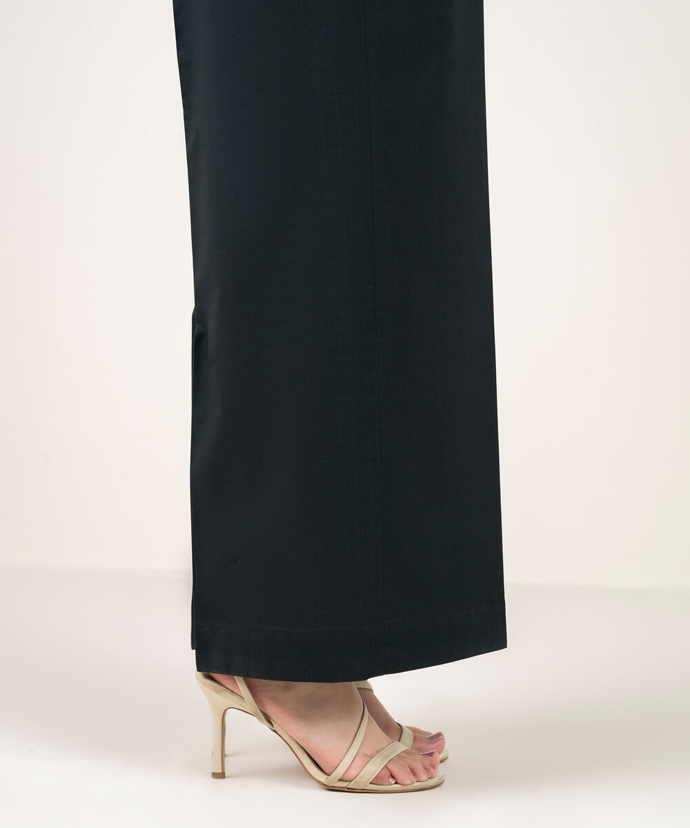 Women's RTW Cambric Solid Black Culottes