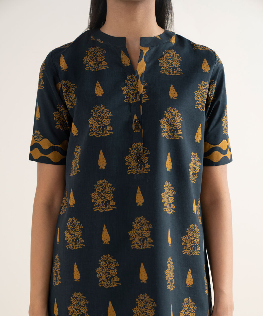 Women's Unstitched Lawn Printed Black 2 Piece Suit