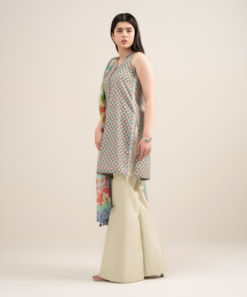 Women's Unstitched Lawn Printed Multi 2 Piece Suit