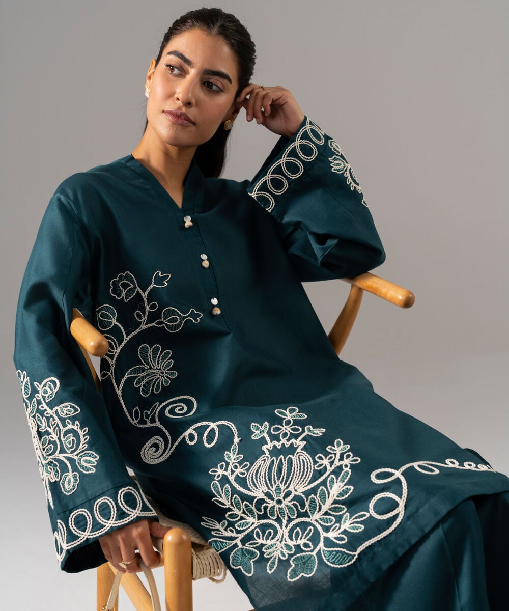 Women's RTW Cotton Linen Embroidered Green 2 Piece Suit