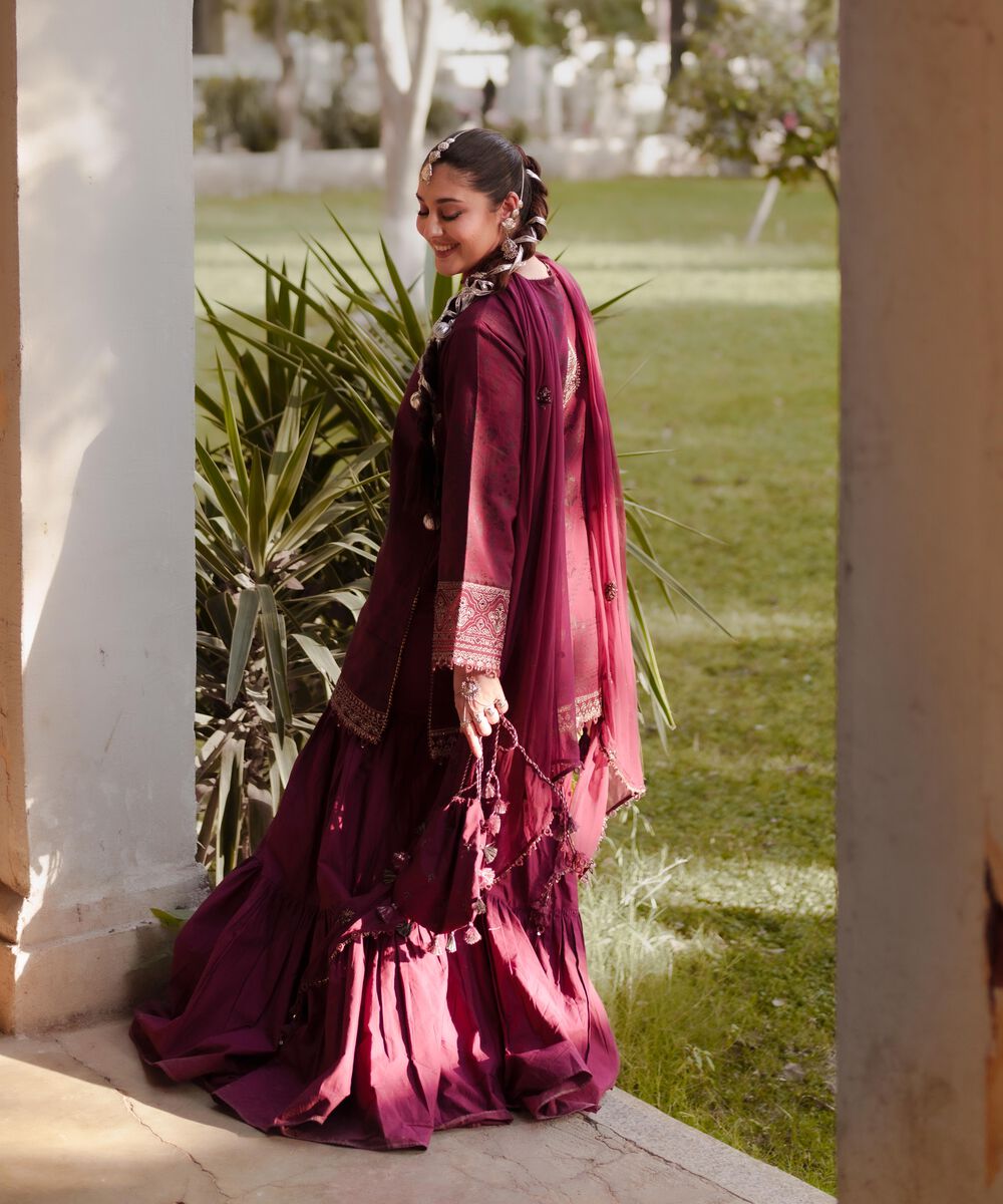 Women's Unstitched Extra Weft Jacquard Embroidered Pink 3 Piece Suit