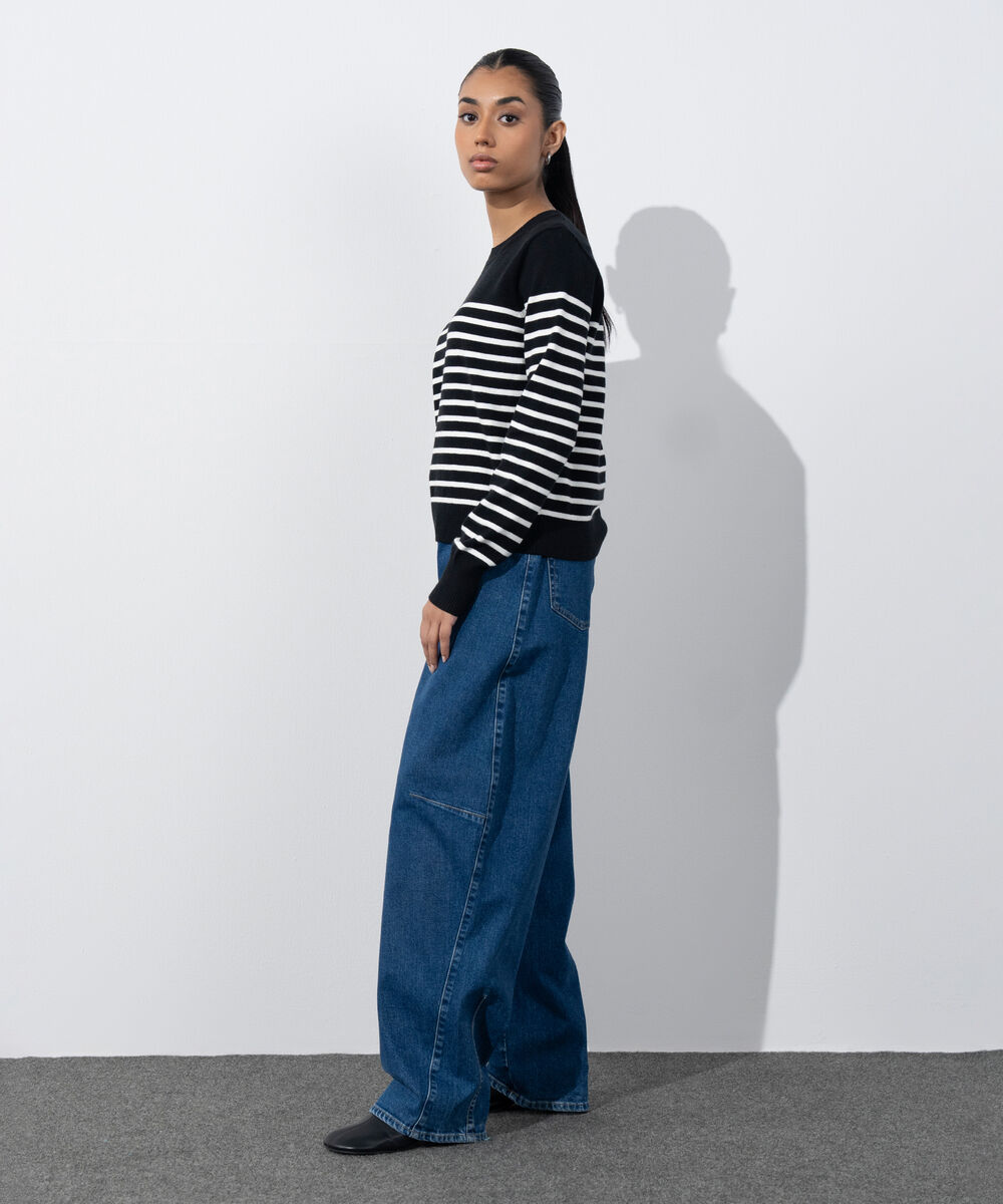 Women's Western Wear Black & White Striped Knit Sweater