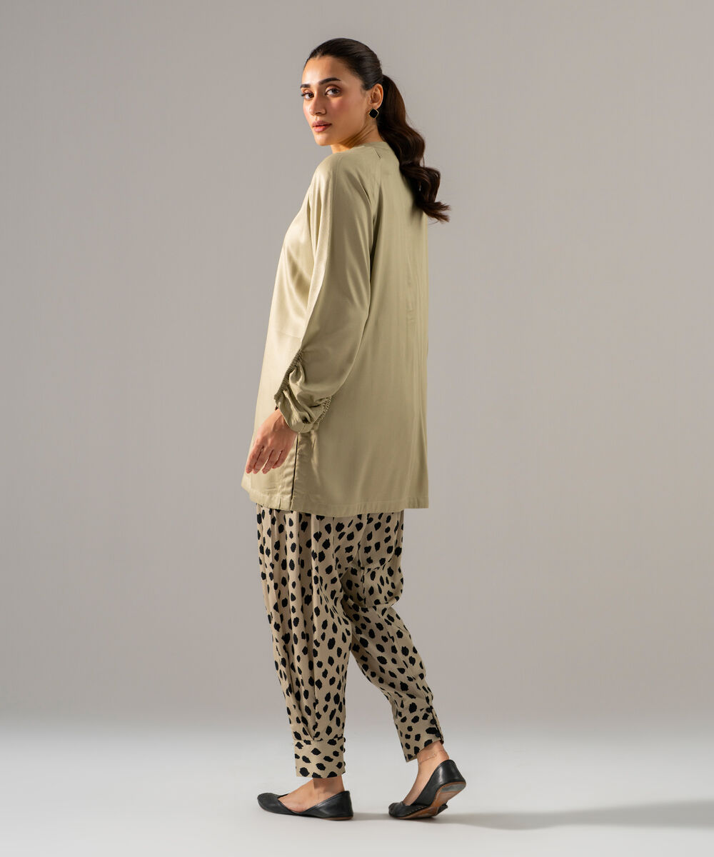 Women's RTW Bedford Solid Muted Green Straight Shirt